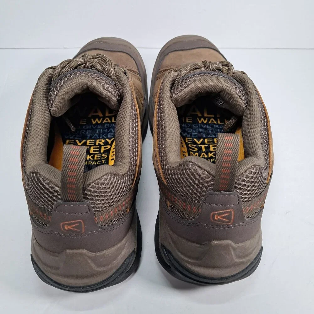 KEEN Circadia Vent Shoes Men 8 Brown Leather Waterproof Hiking Gorpcore 102678
